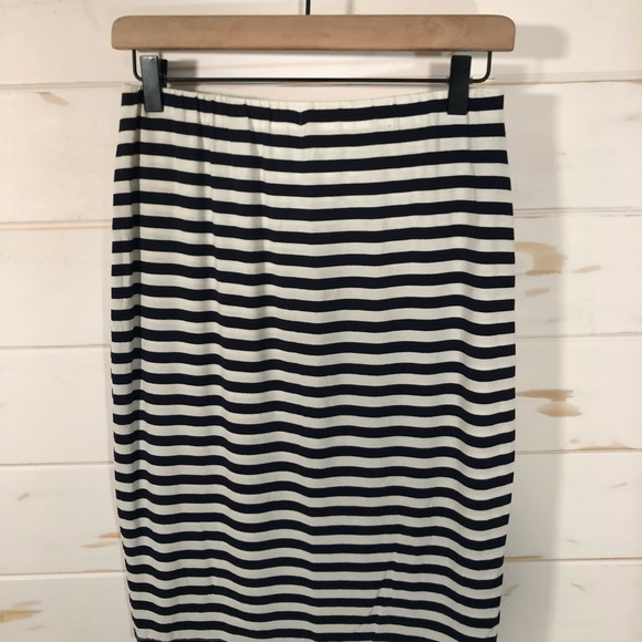 Vince Camuto skirt - Picture 3 of 3